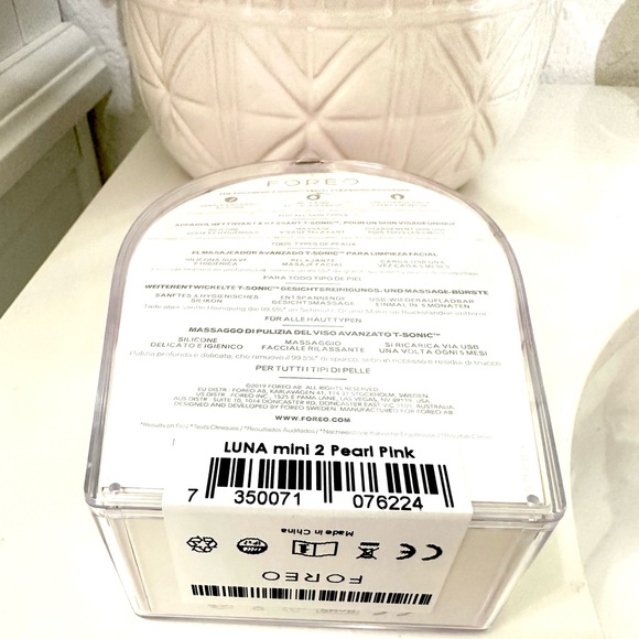 Foreo Mini - Picture 3 of 5